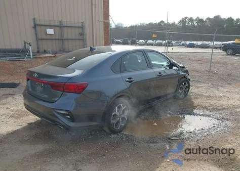 2021 Kia Forte Lxs z USA, uszkodzony, nr VIN 3KPF24AD6ME332356